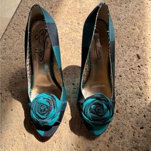 Satin blue/green and black plaid pump with rose decor